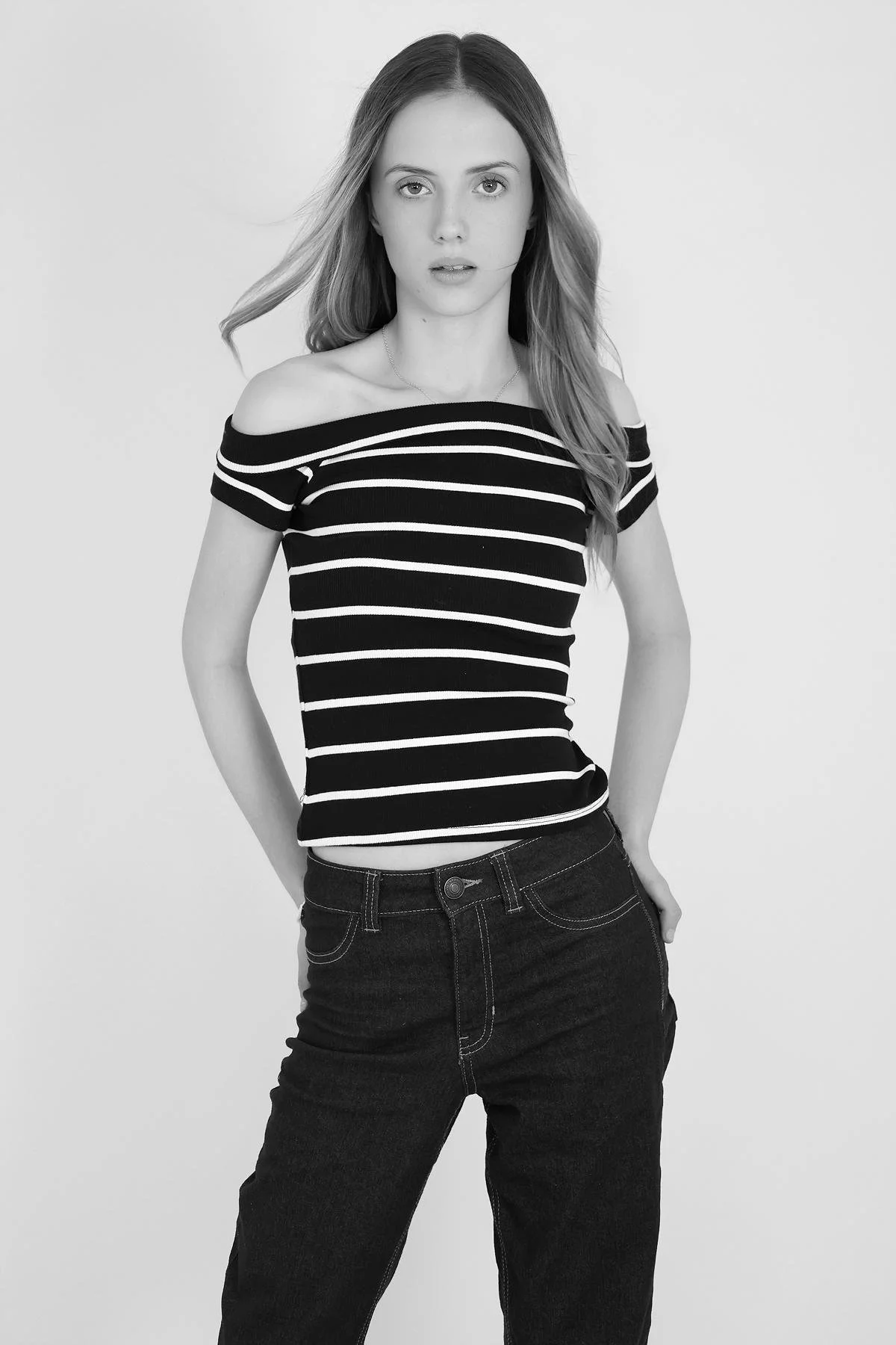 ERIN DILLON Model Imagery 16-04-2026 17_44_39_420.jpg