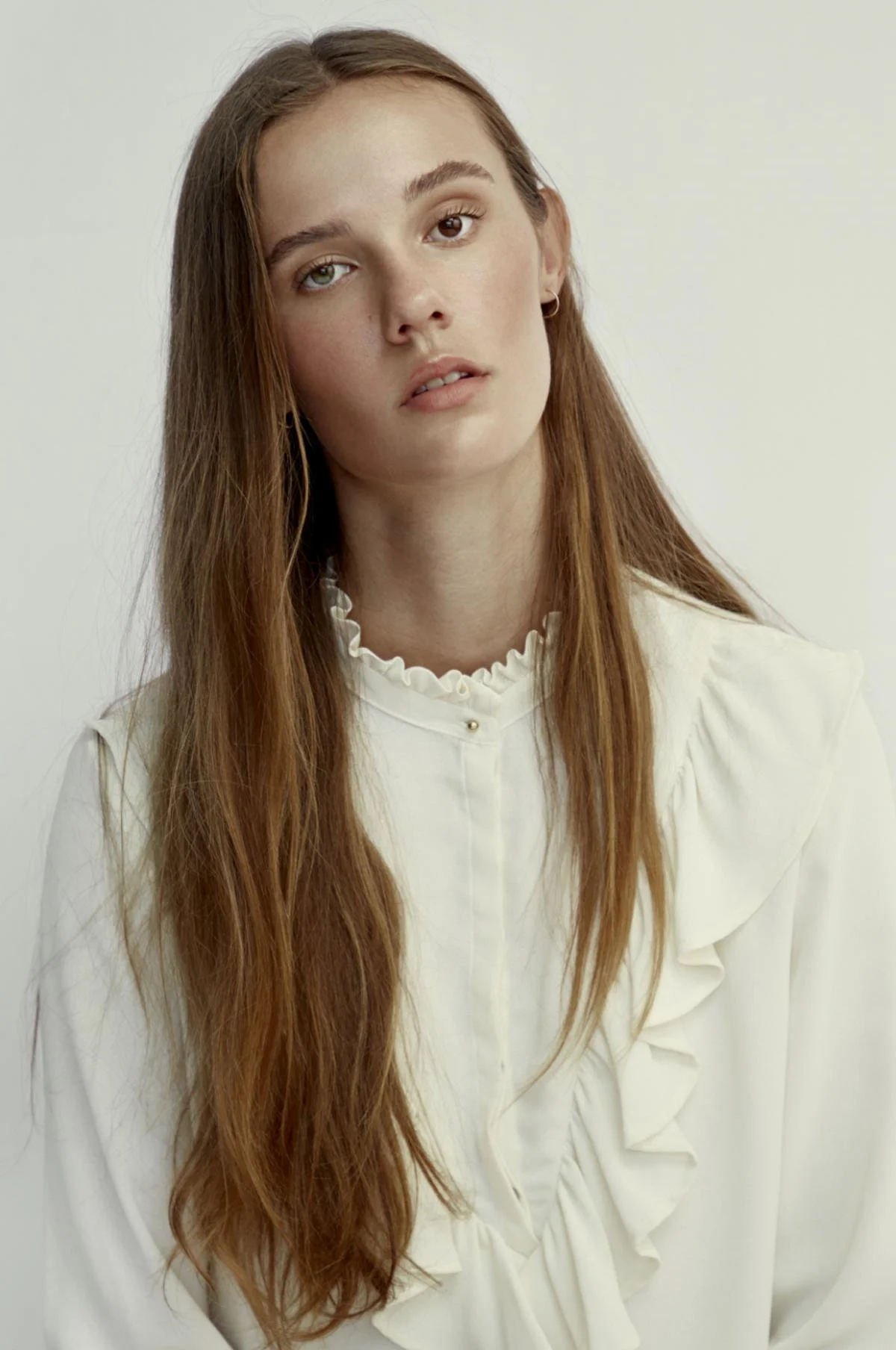 GRACE HUGGINS Model Imagery 11-06-2025 16_32_58_592.jpg