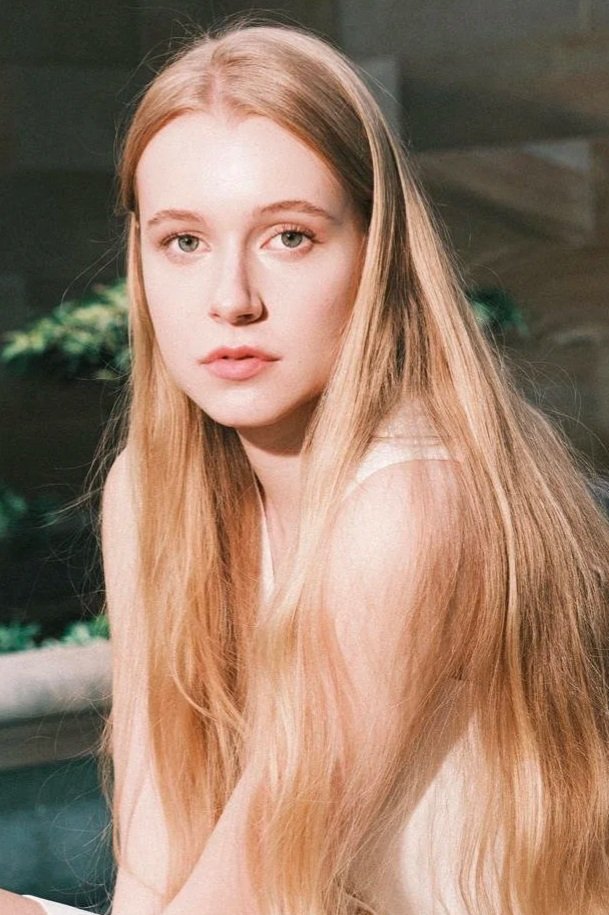 ANNIE BARBERIS