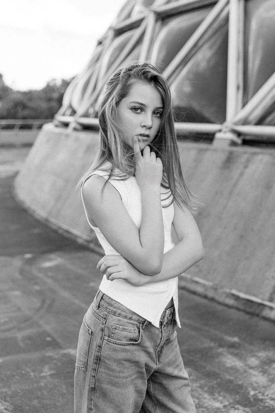 FAYE+DUERDEN+Model+Imagery+08-05-2026+09_59_54_020.jpg