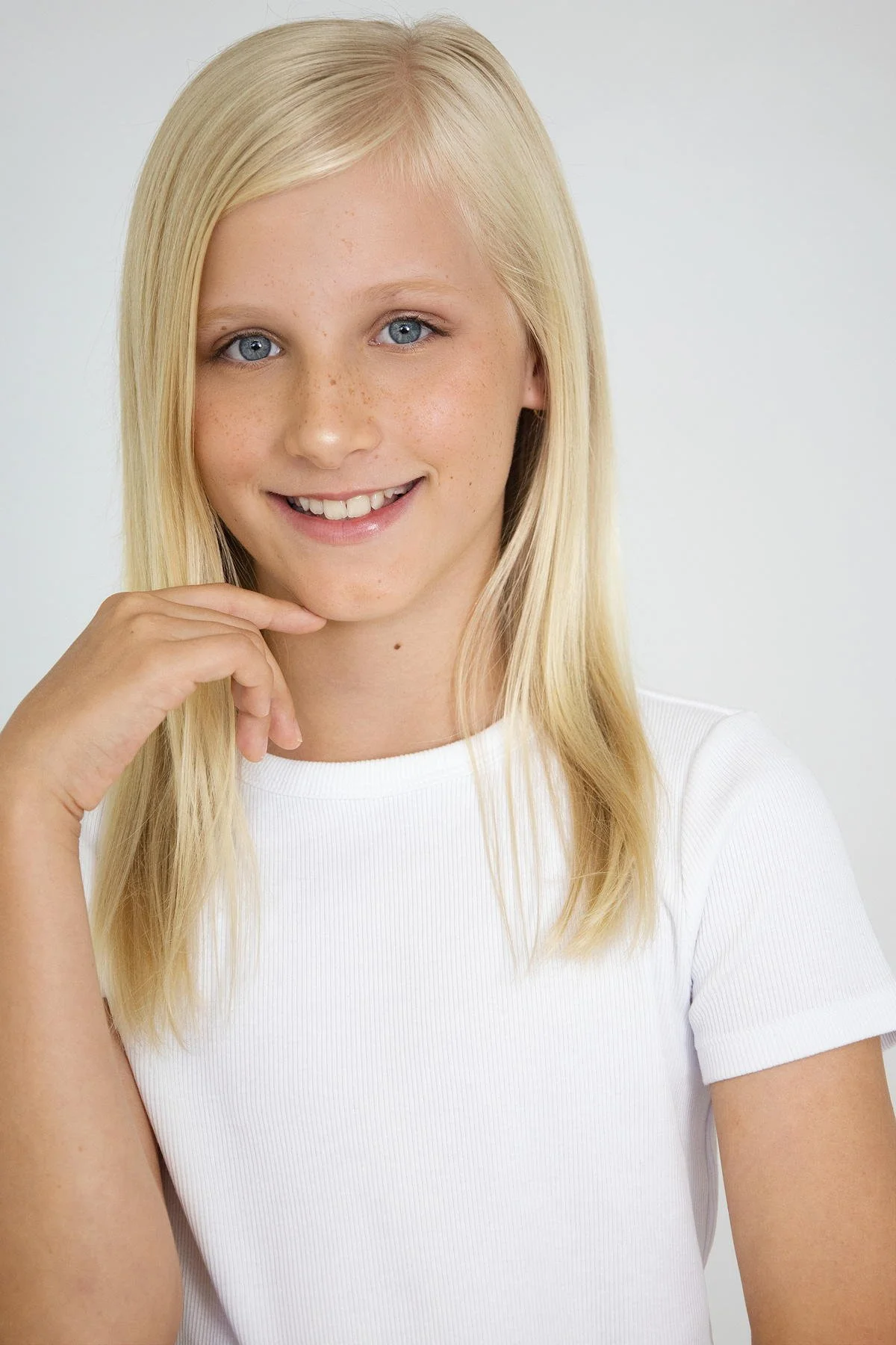 EMMA FREEMAN Model Imagery.jpg