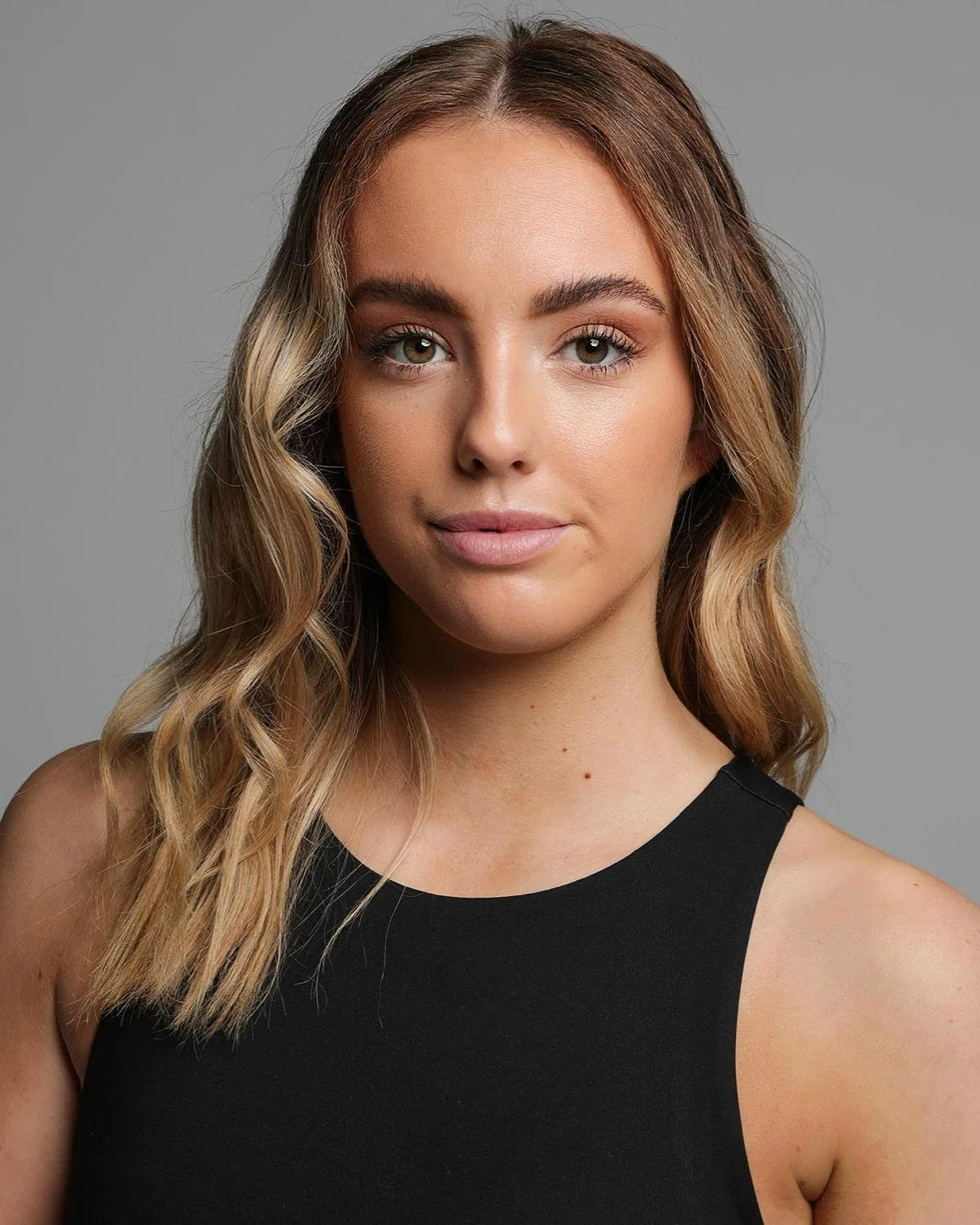 BROOKLYN FAVERO Headshot.jpg