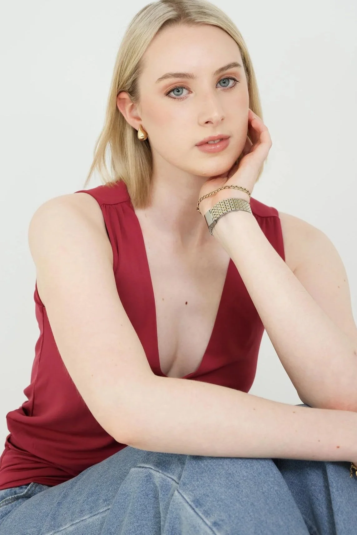 MADISON+FRANCIS+Model+Imagery.jpg