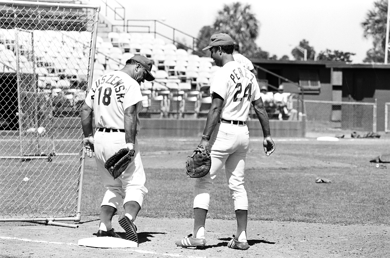  Tony receives fielding advice from another beloved Reds first baseman, Ted Kluszewski in spring training, 1972. "Big Klu," a fellow slugger from two baseball generations earlier, was the team's hitting instructor.    