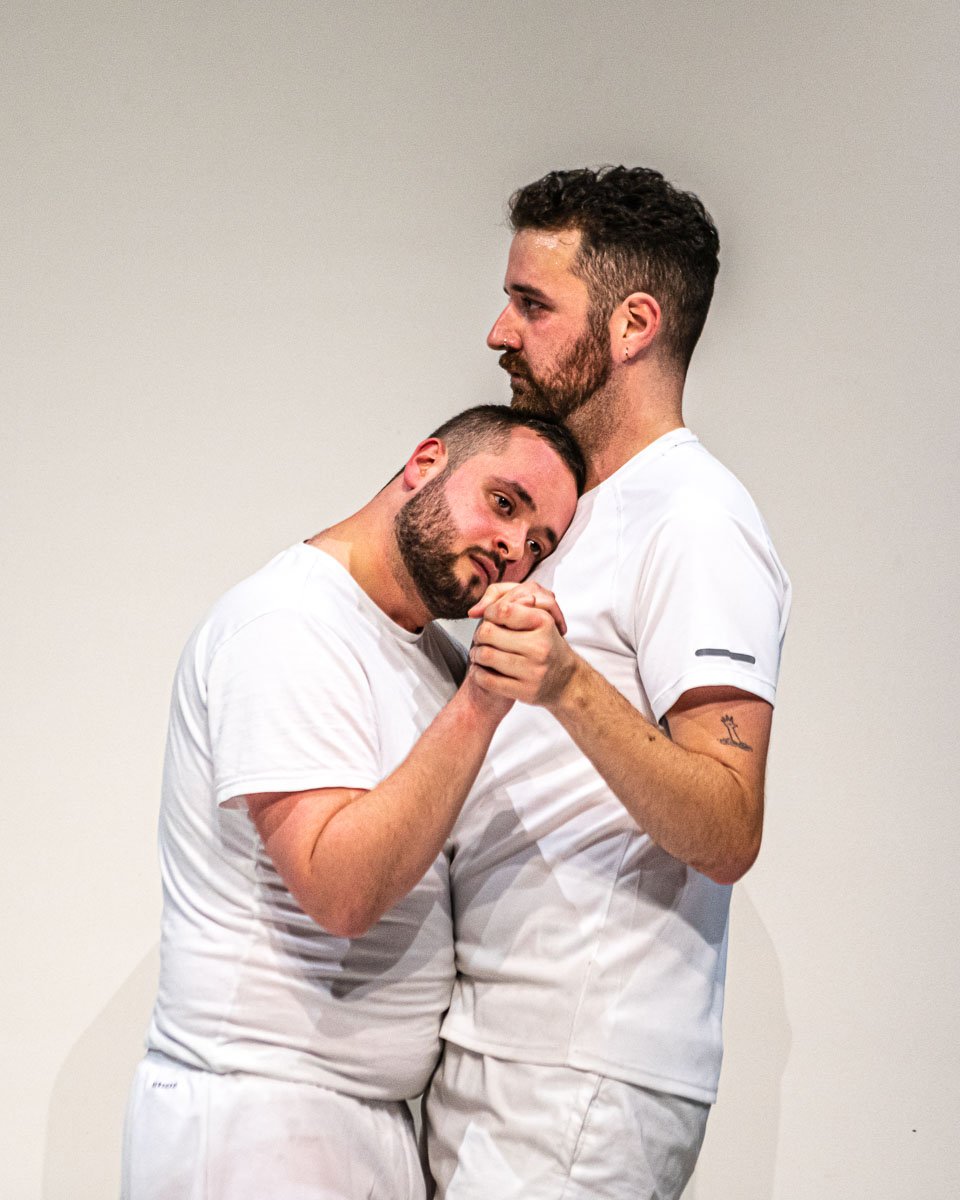 DIG21_Gayboys_photo Brian Hartley_8273_lo-2.jpg