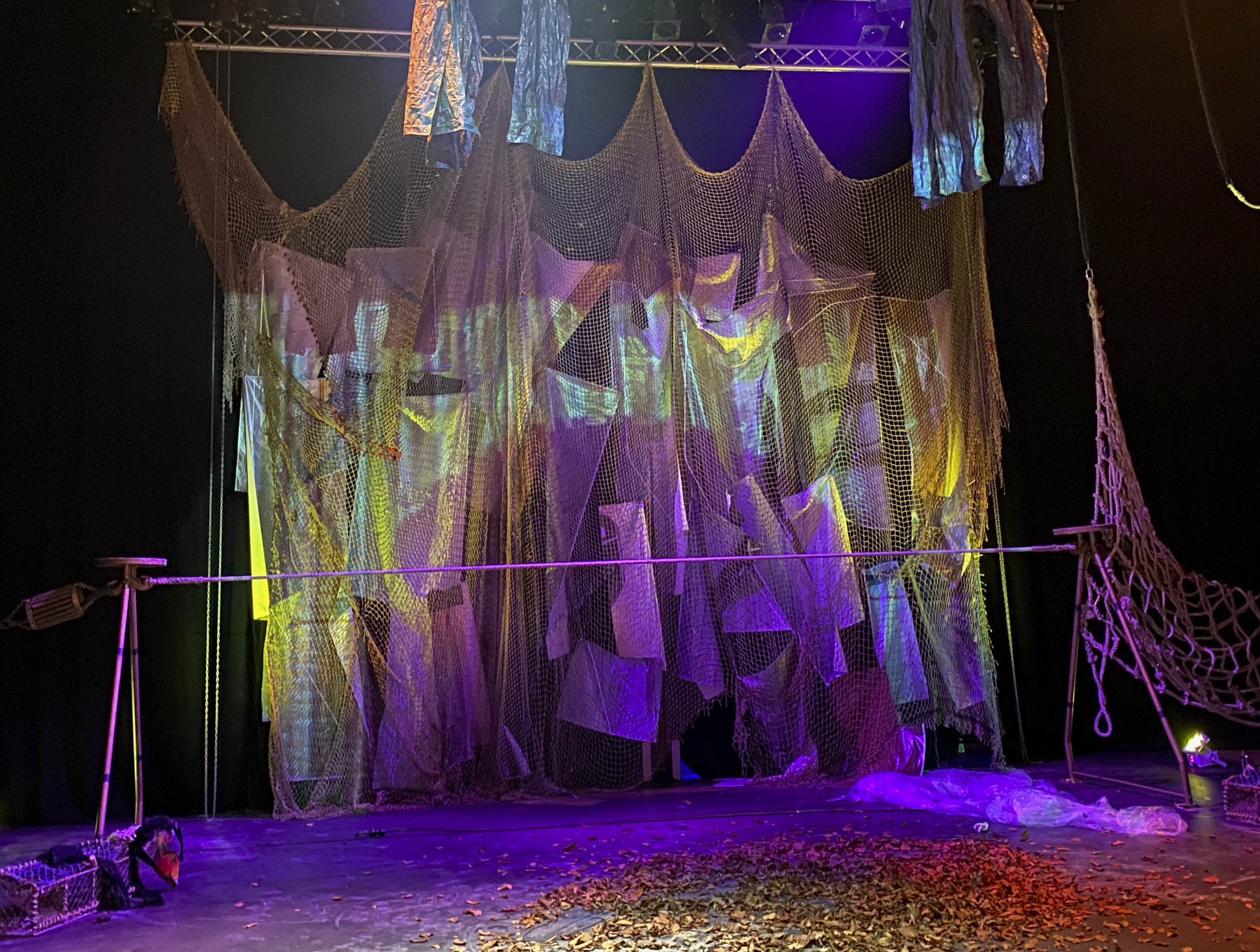 Set pic2.jpg