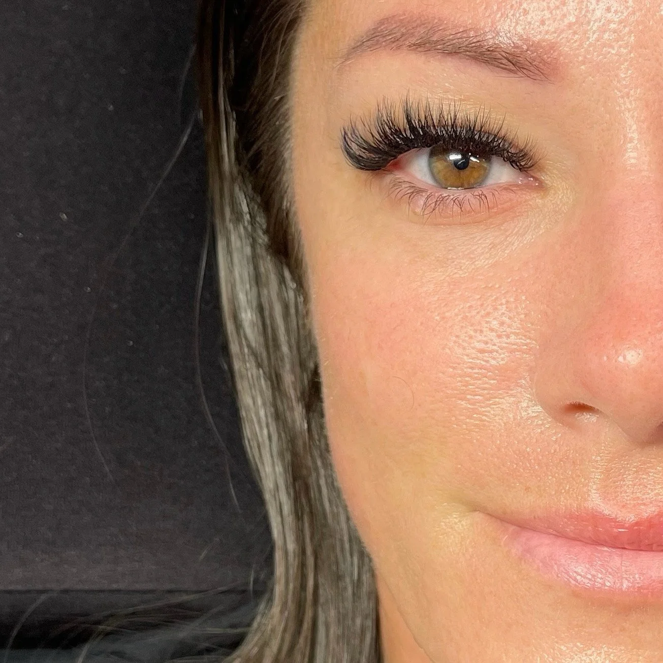 Volume-lashes-cateye.jpeg
