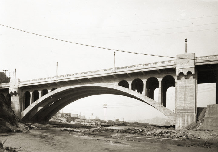  22. Dayton Avenue Bridge, 1928 