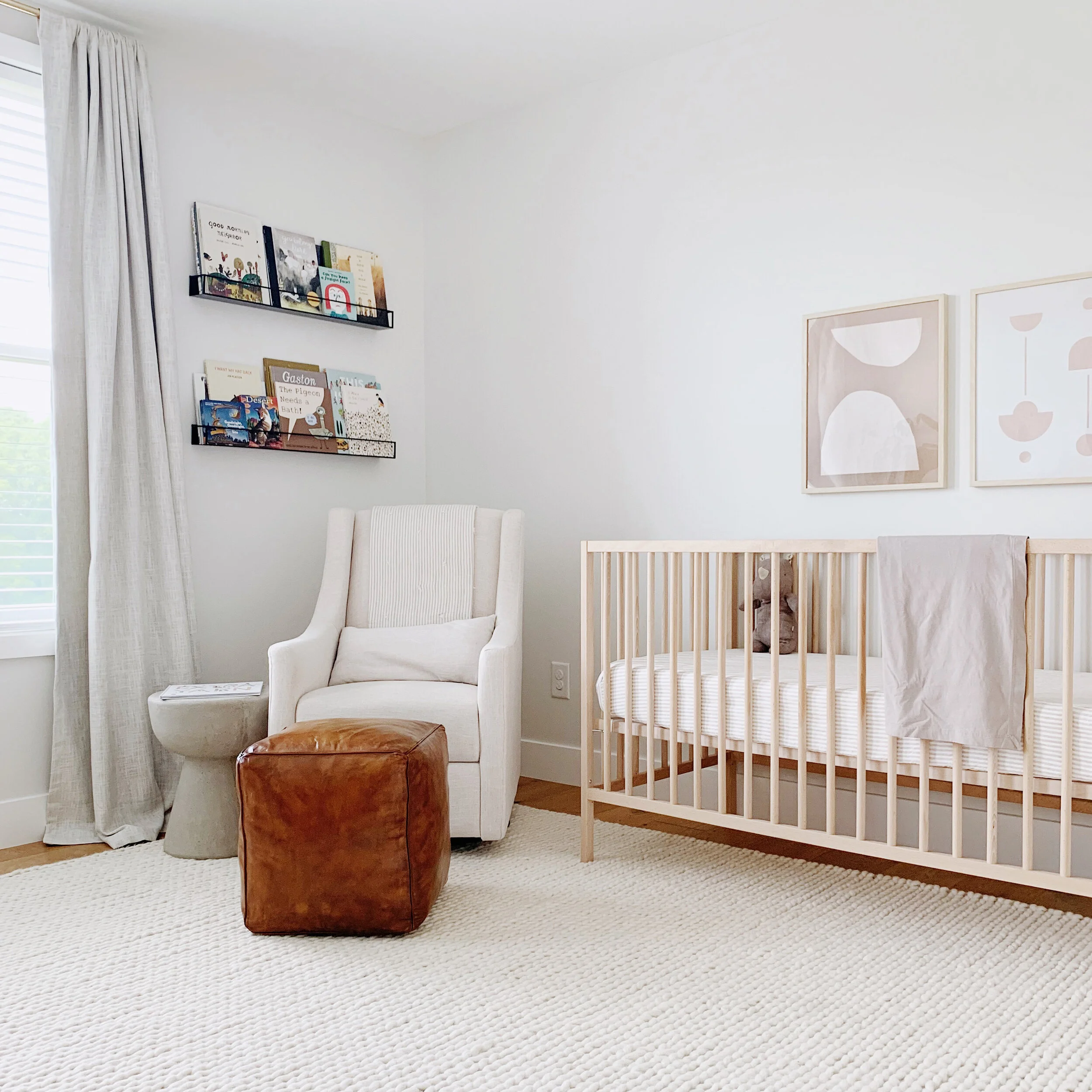 Motherhood: Favorite Books for Littles