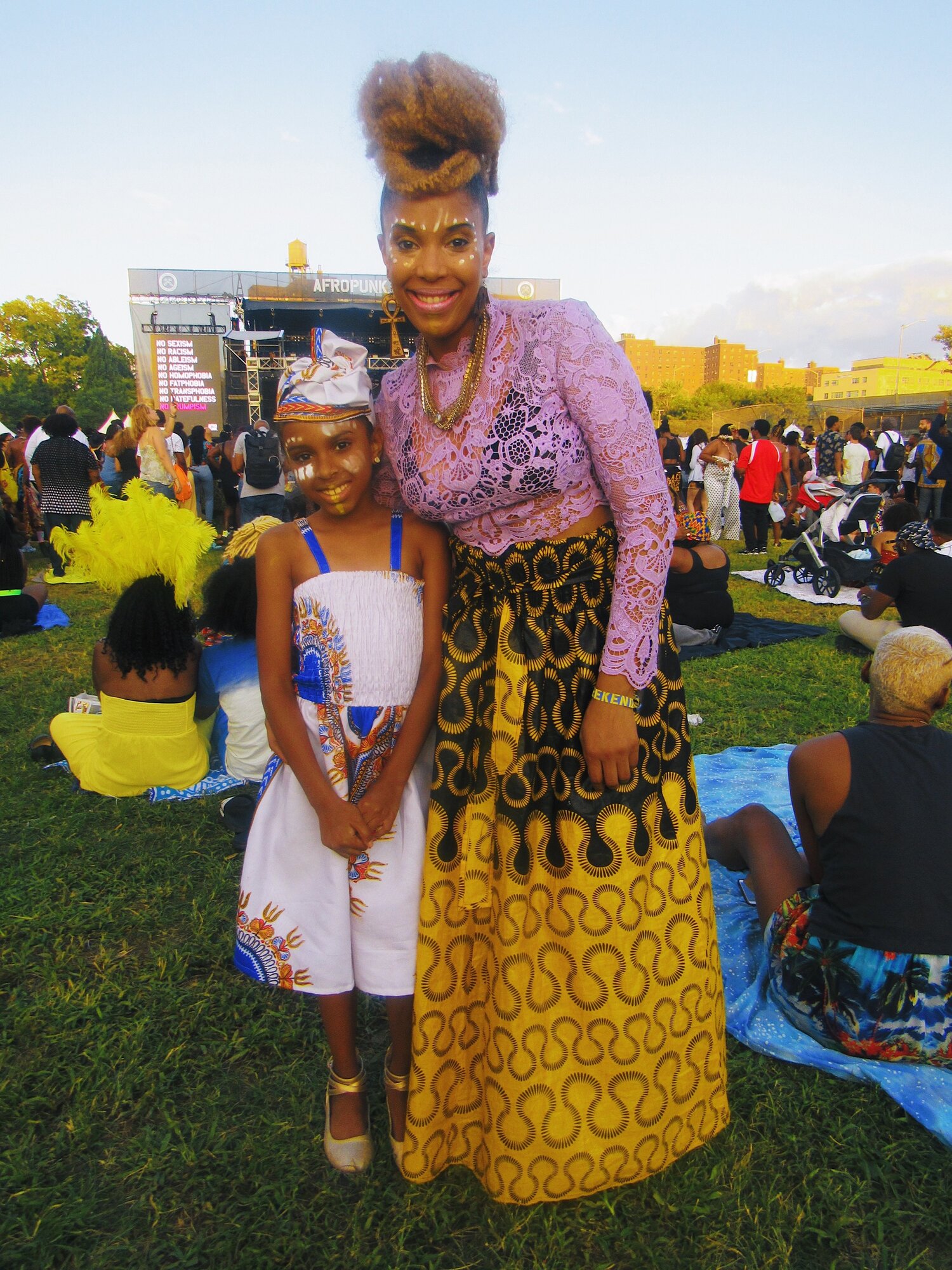 Mama love @ nykkinichole Baby girl @phoenixdebarge