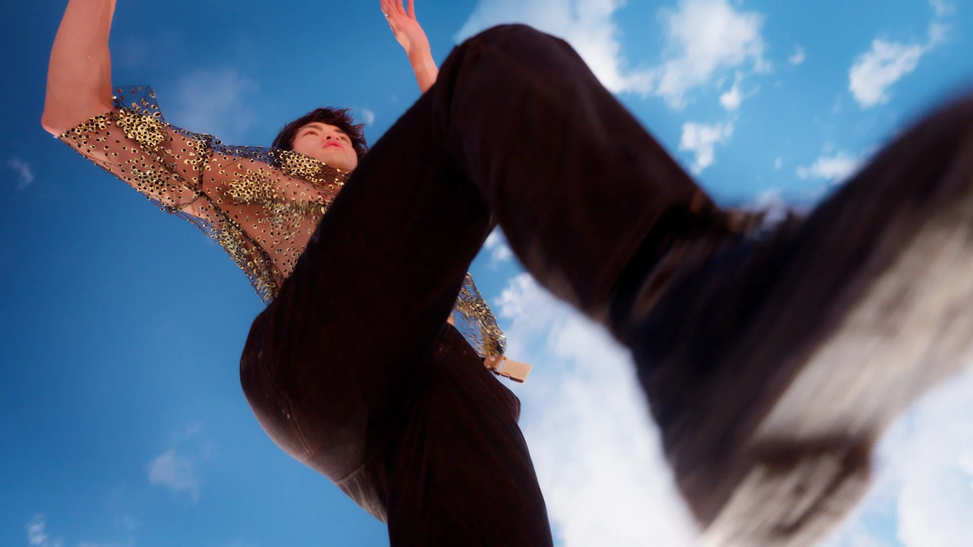 VOGUE PHILIPPINES - EDITOR