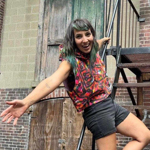 BECAUSE ONE STEF WASN'T ENUF: Introducing Stef Grant, LMT! Stef graduated from the Massage Therapy program at UNM Taos. I've been mentoring them *behind the scenes* for a few months now and I'm super impressed with their thoughtful, curious approach 