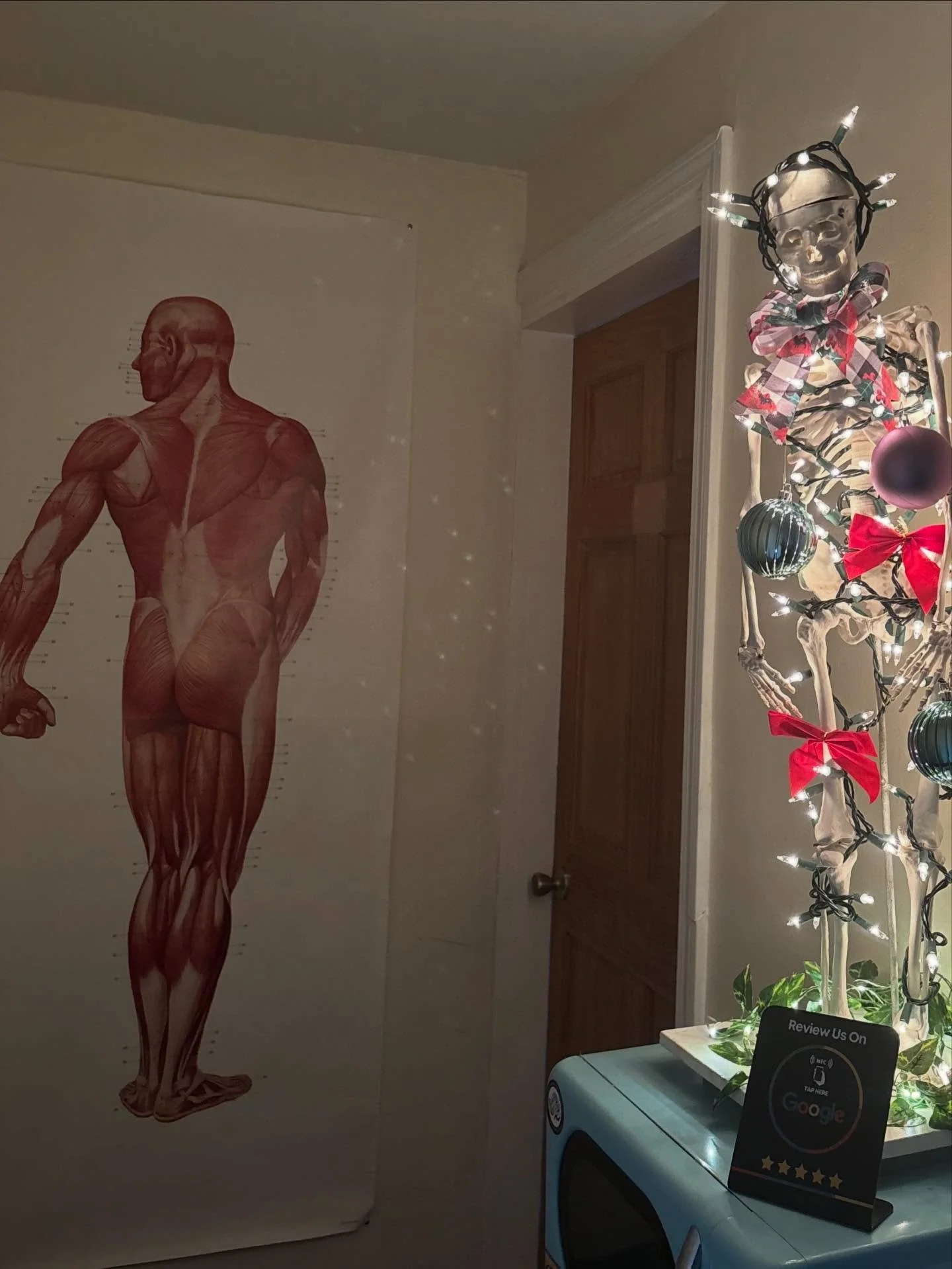 Shout out to my fellow scrooges, party poopers, and Seasonal Affective Disorder divas. Jenny and I are here to give you an excuse to avoid your family for up to 90 minutes.
If you haven&rsquo;t found your way onto Jenny&rsquo;s table yet - your first