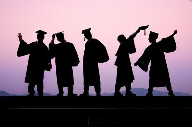 Apply For the UFCW 227 Scholarship and Win Up to $2000