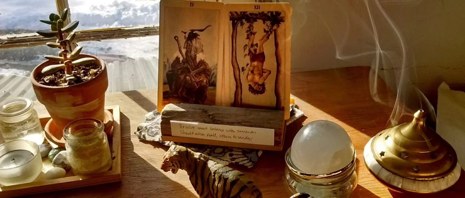 #134 - The Living Tarot with T. Susan Chang