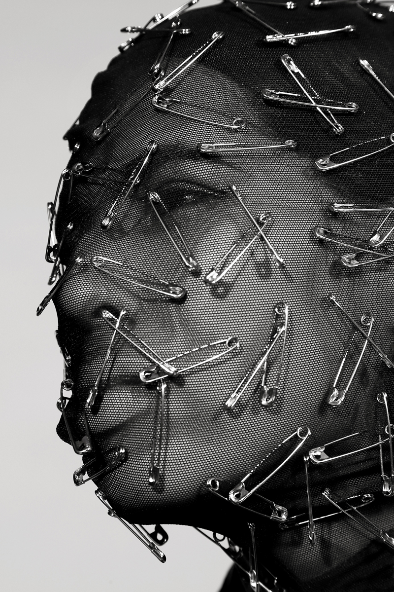 Mesh Safety Pin Mask By Cheng-Huai Chuang