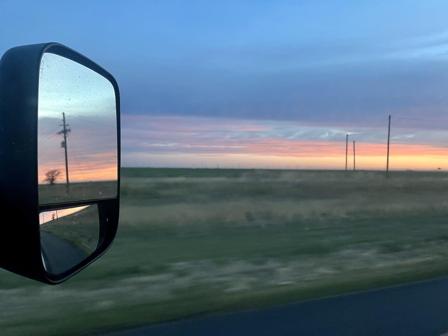 Keeping ahead of the storms has its perks&hellip;sunrise viewing! We&rsquo;re not typically on the road that early so we miss out on open road sunrise views!