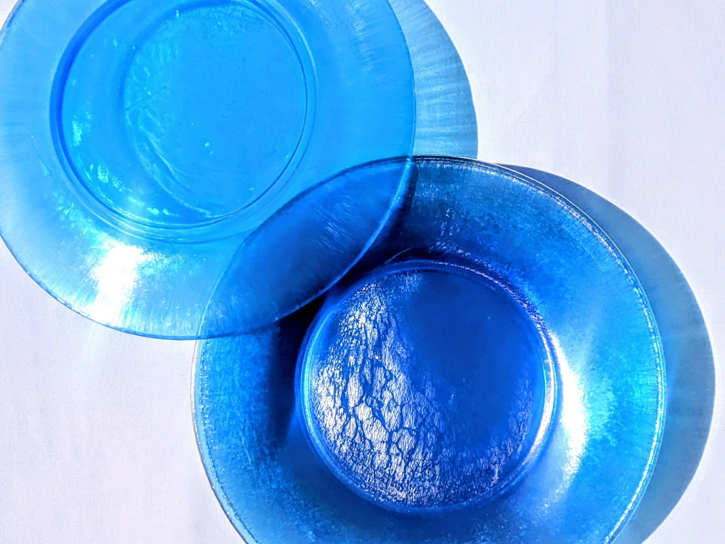 The Best Birthday Cake Plates - KNA Wine