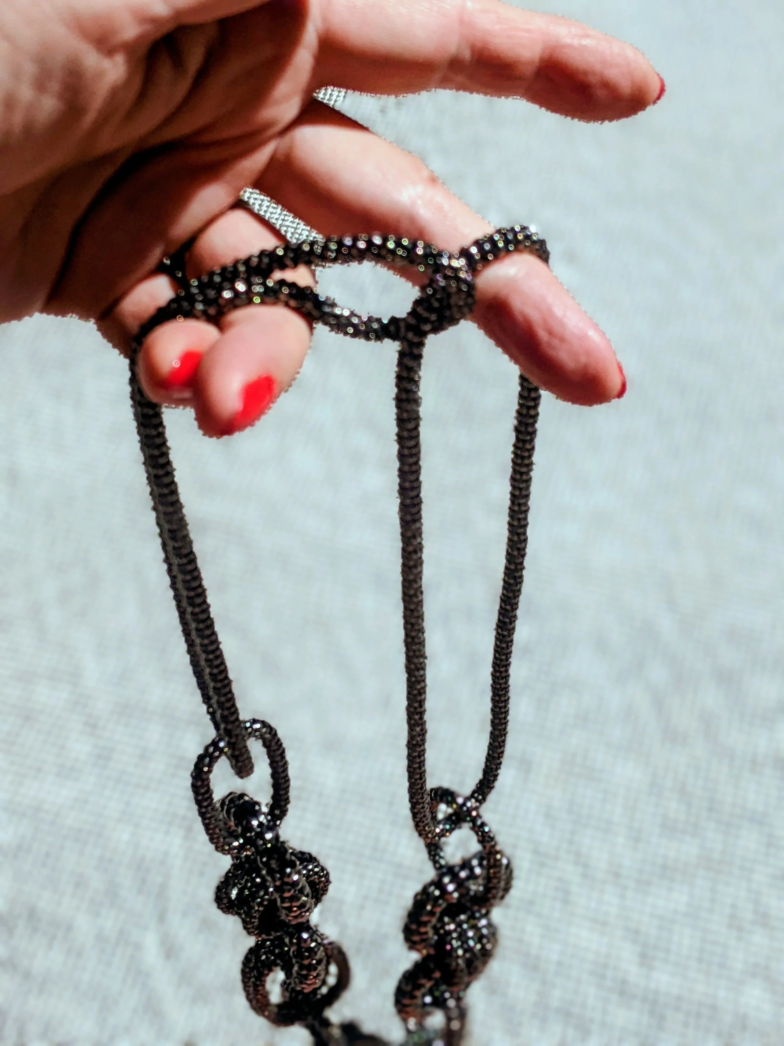 Gunmetal Mesh Chain Necklace - KNA Wine