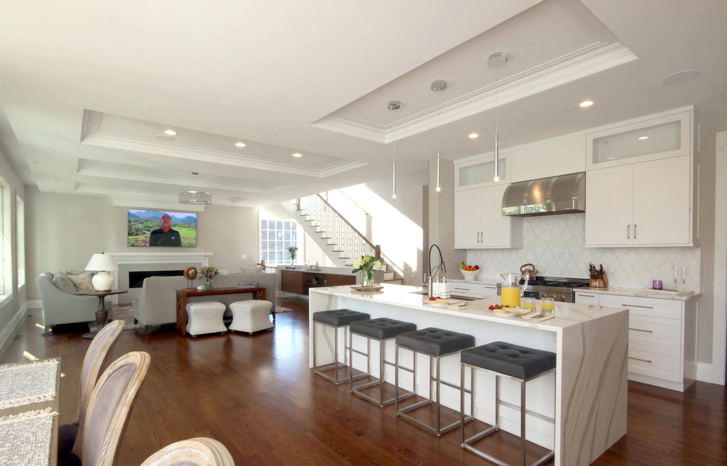 04 Dono - Kitchen to Living Room.jpg