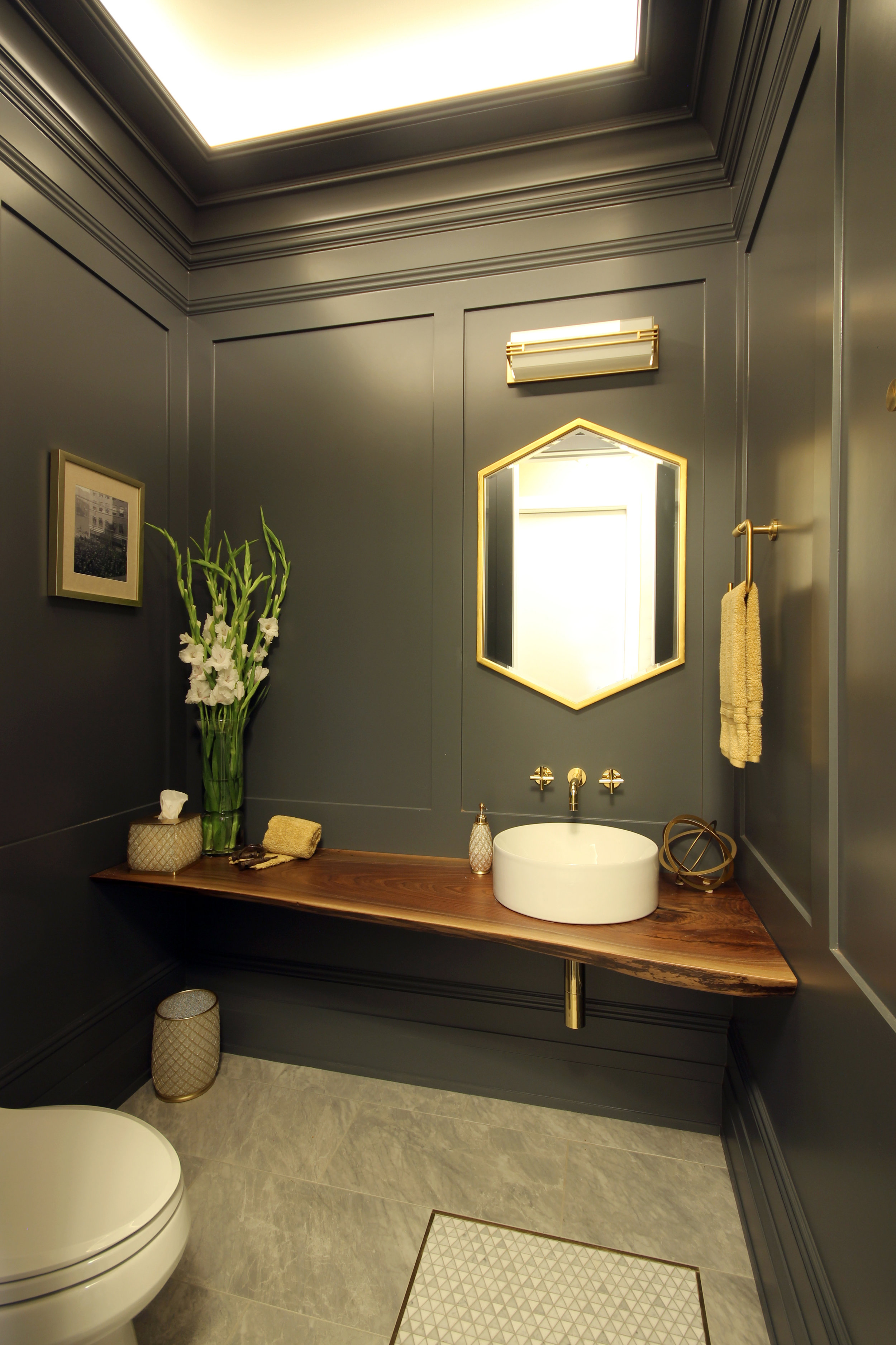 14 Dono Powder Room.jpg