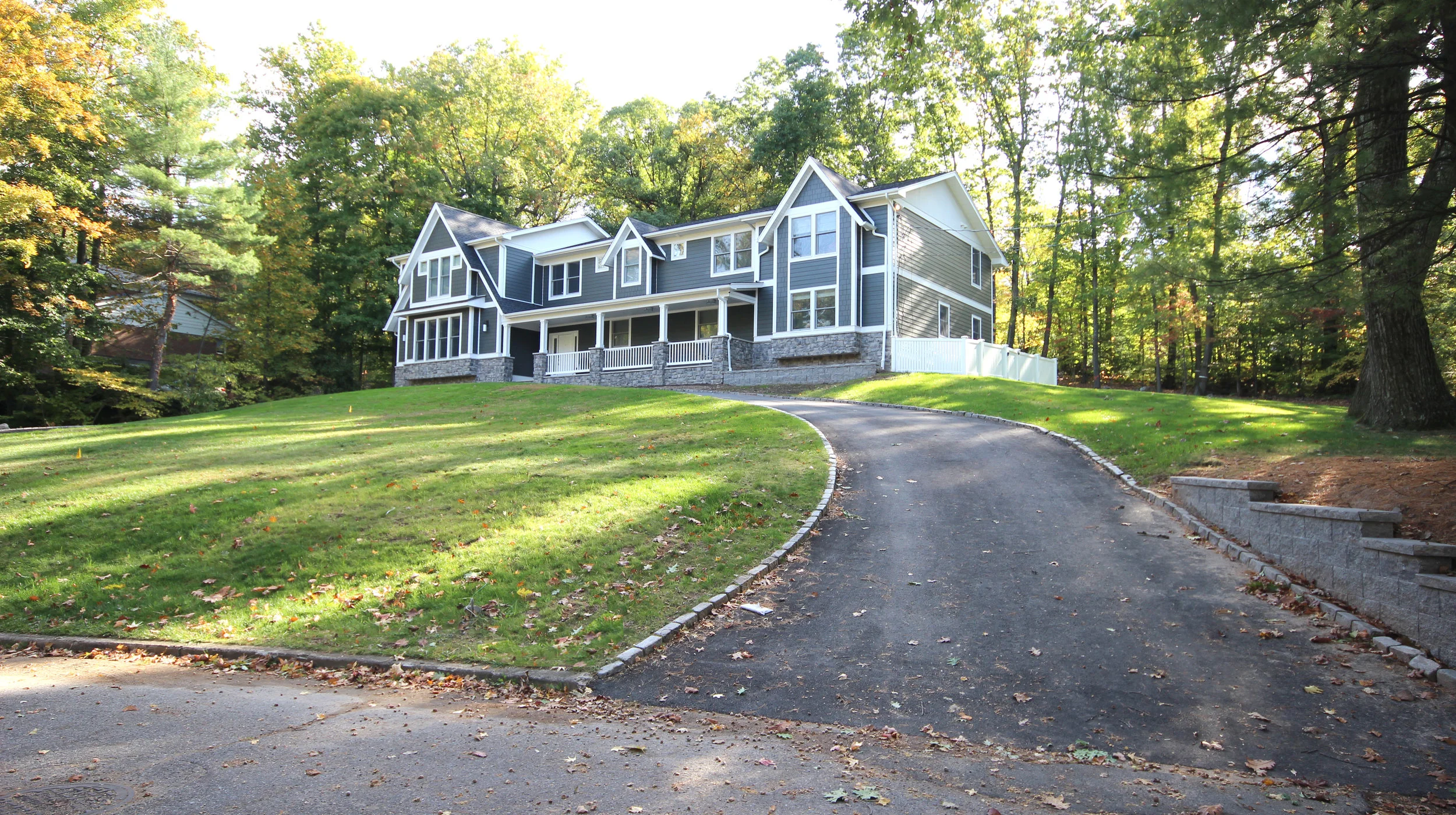 00 Farview - Street View.jpg