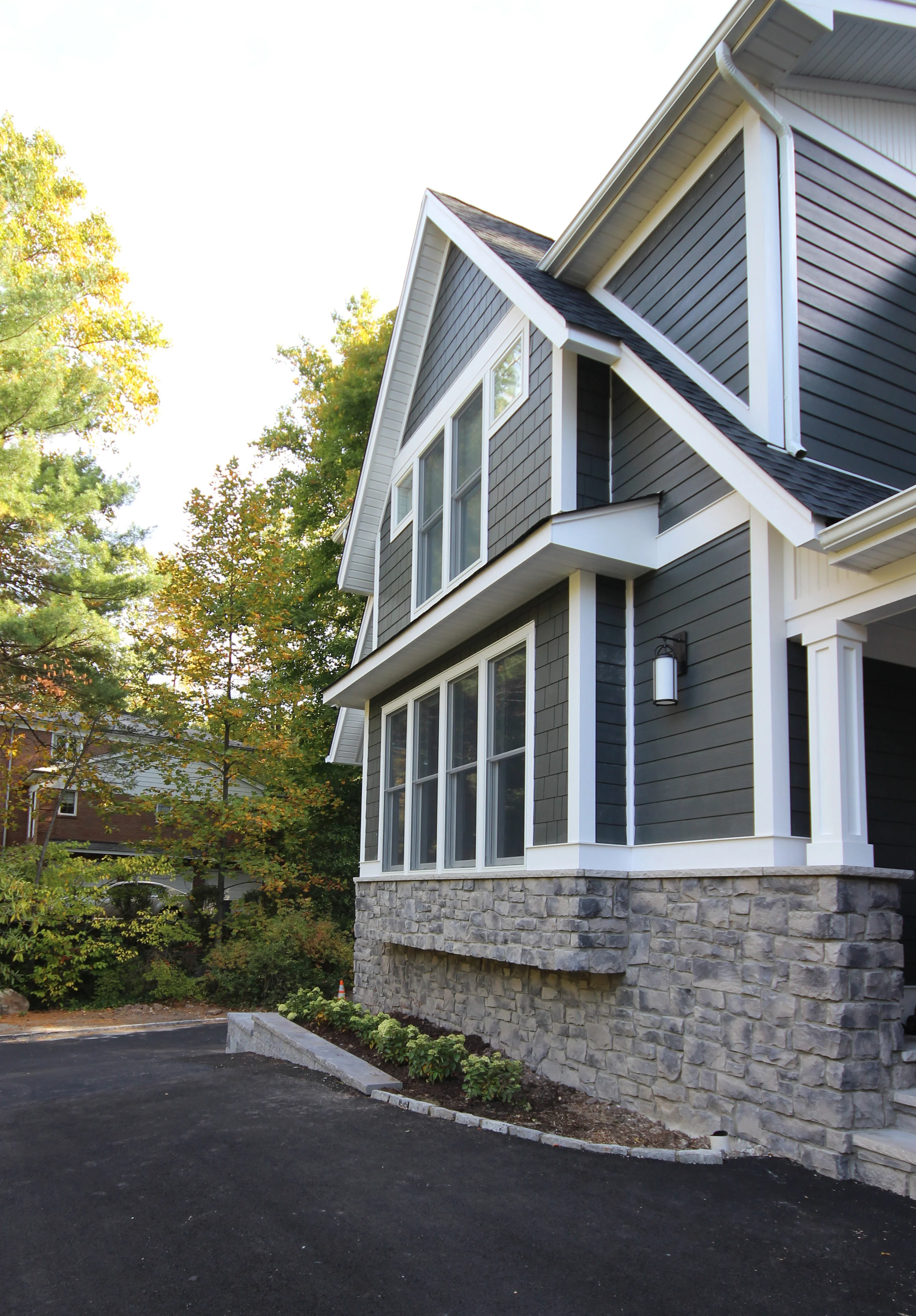 03 Farview - Left Exterior.jpg