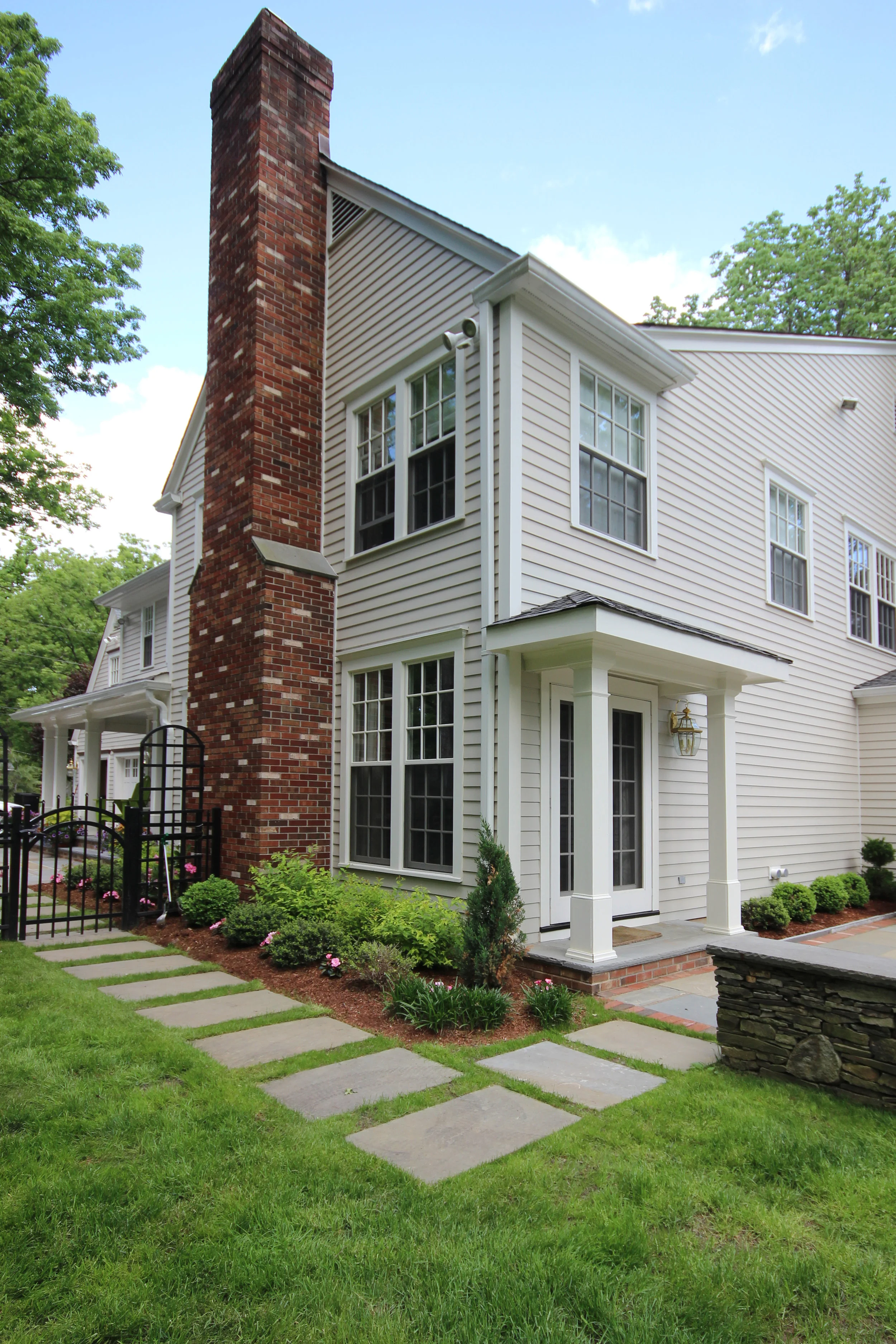 Essex Fells - Rear Porch 04.jpg