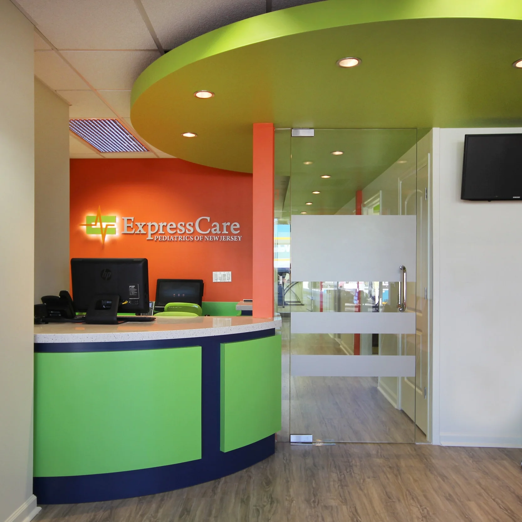 Express Care - Reception 2.jpg