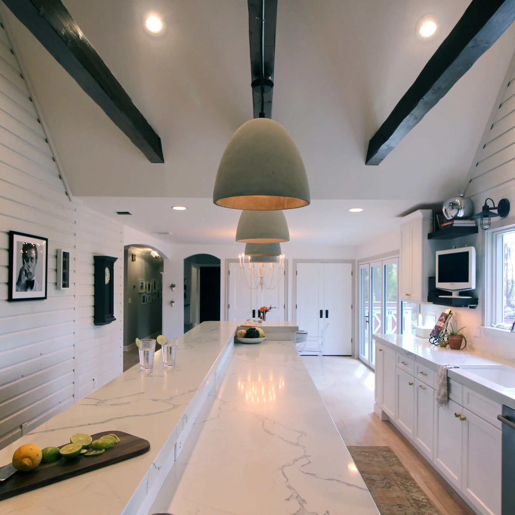 07 Kitchen.jpg