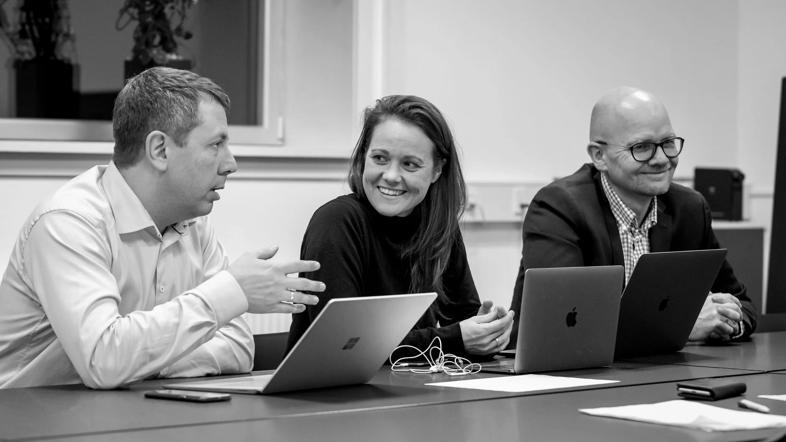 Javnstøðunevndin fingið samskipara