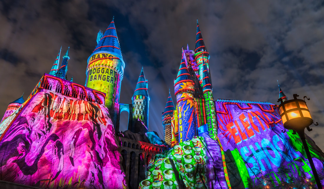 The Magic of Christmas at Hogwarts Castle - Universal Orlando
