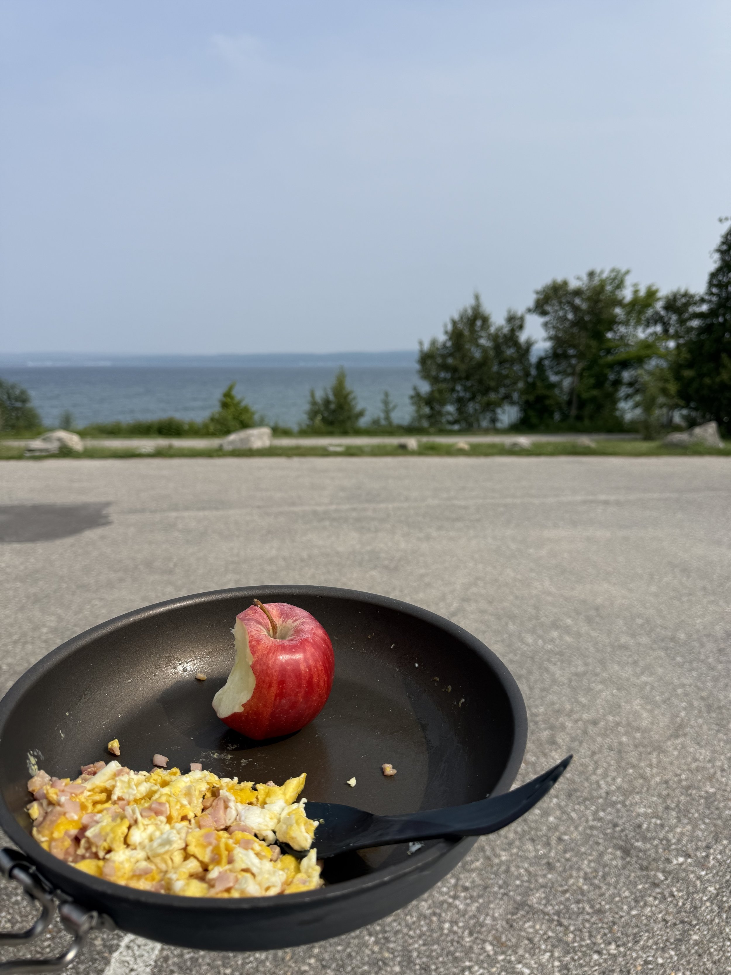 Breakfast on the way to the U.P.