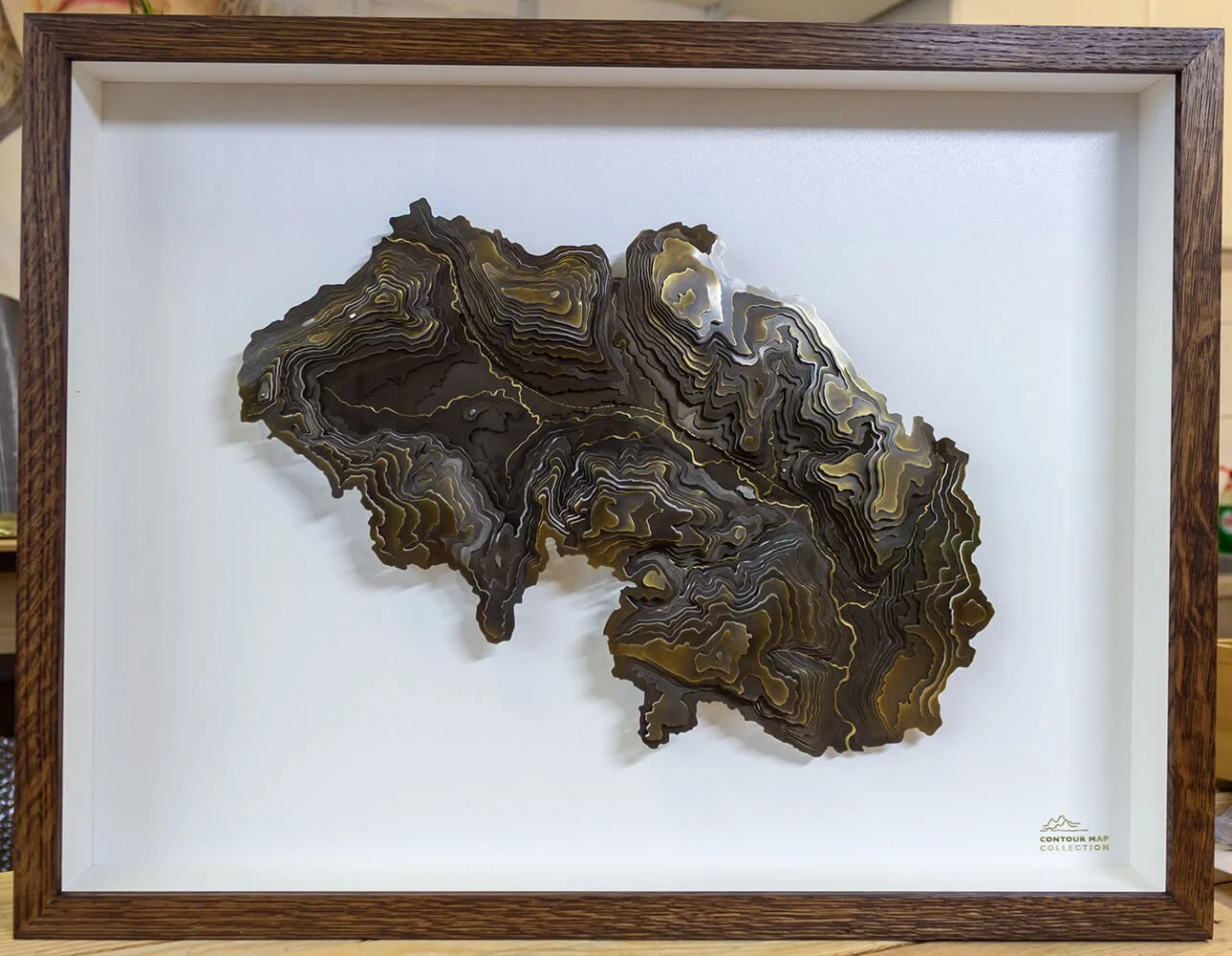 Hope Valley contour map with train line