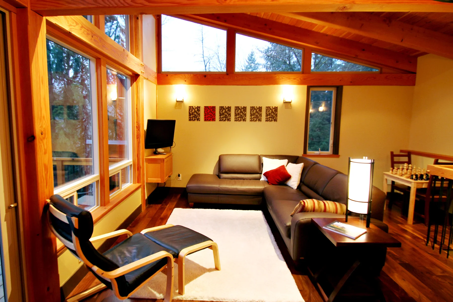 JONES-AFTER-GREATROOM-4X6.jpg