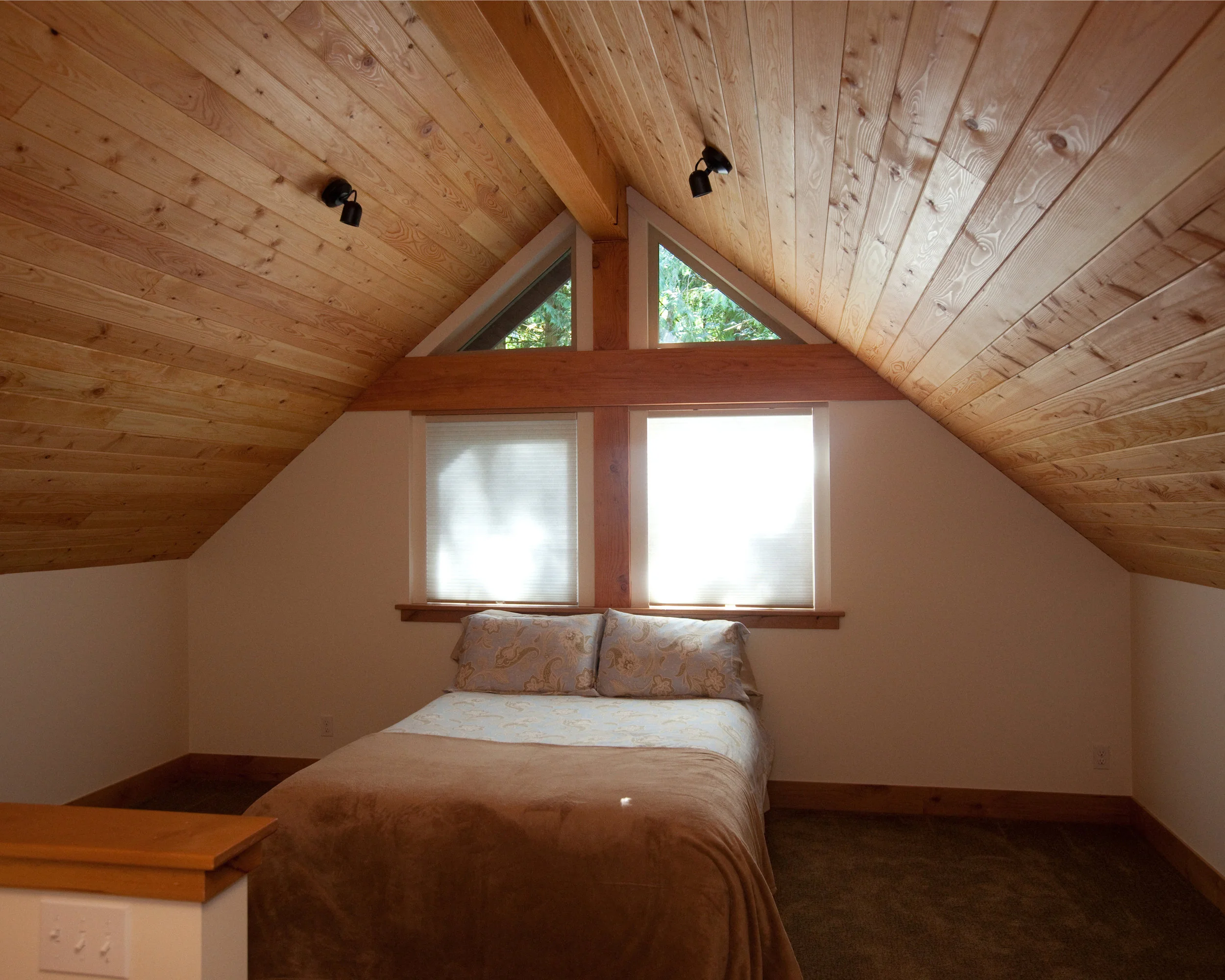 LUCAS-LOFT.jpg