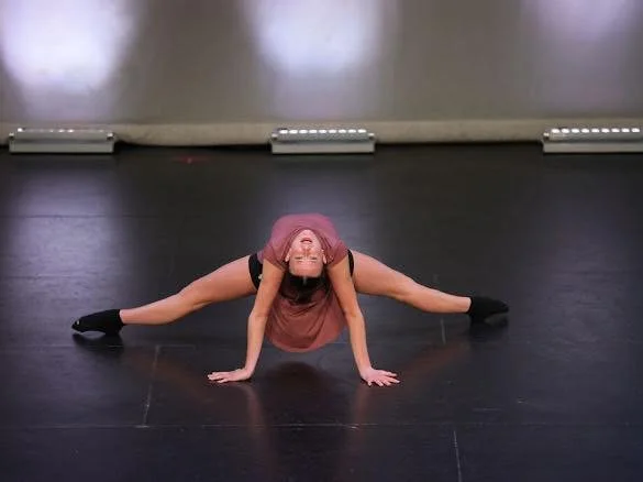 Congratulations to Audrey on her Contemporary Solo this season! 

93.3 at TruWest Calgary
94.36 at BeU Varsity Brampton 
92.5 and 2nd place  at SOARinYXE 

As our competition season comes to a close, we want to take the chance to celebrate the succes