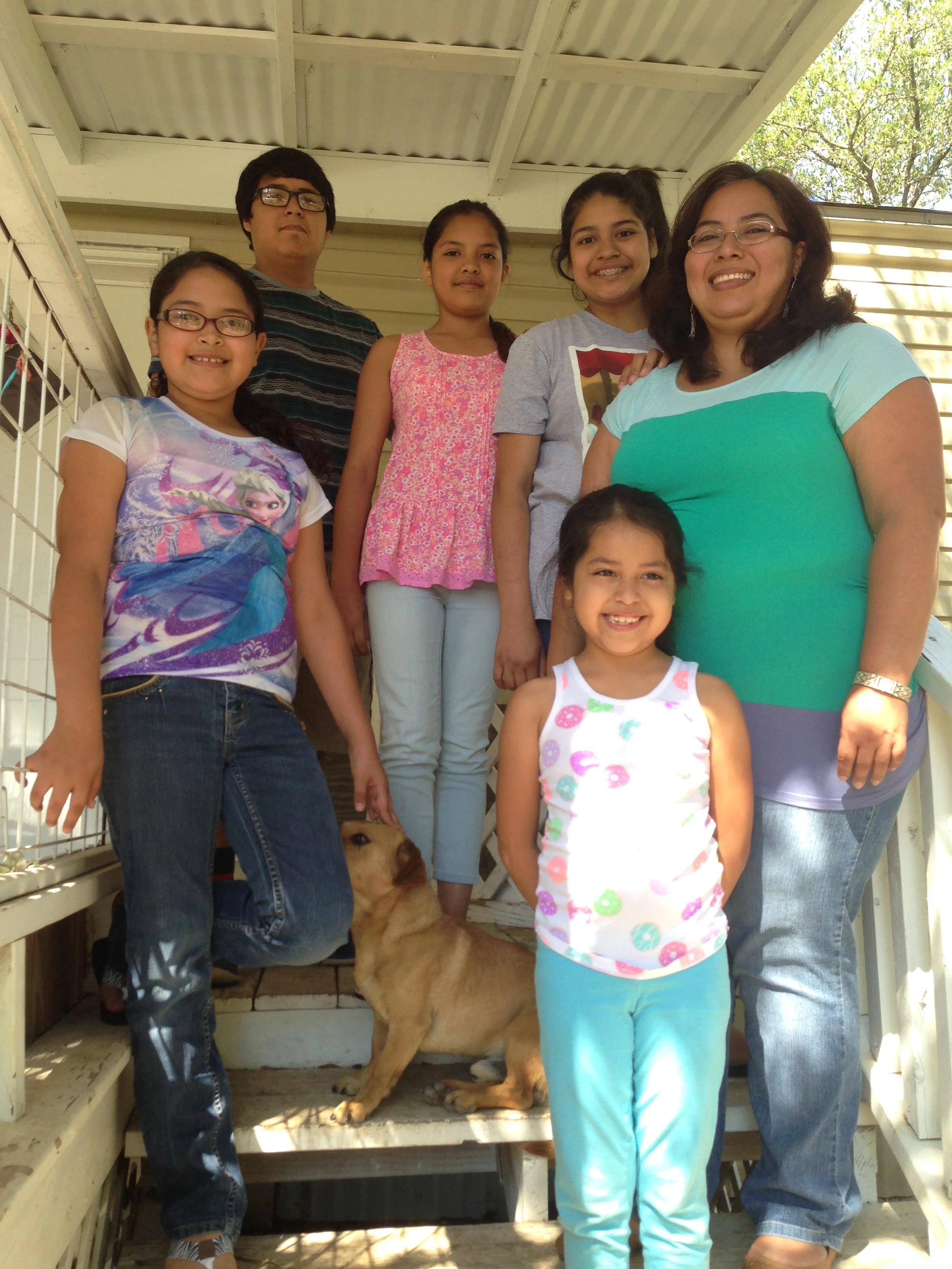 Rocio, Widowed Mom of 5 Living in Unhealthy Conditions