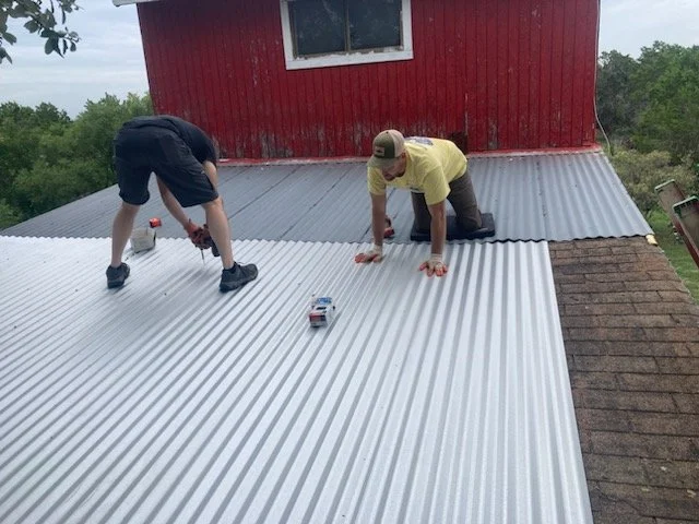 Hometown Missions Volunteers Repair Roof Leak for Local Neighbor