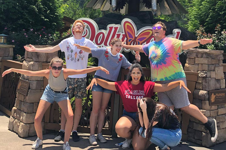 dollywood, 4x6.jpg