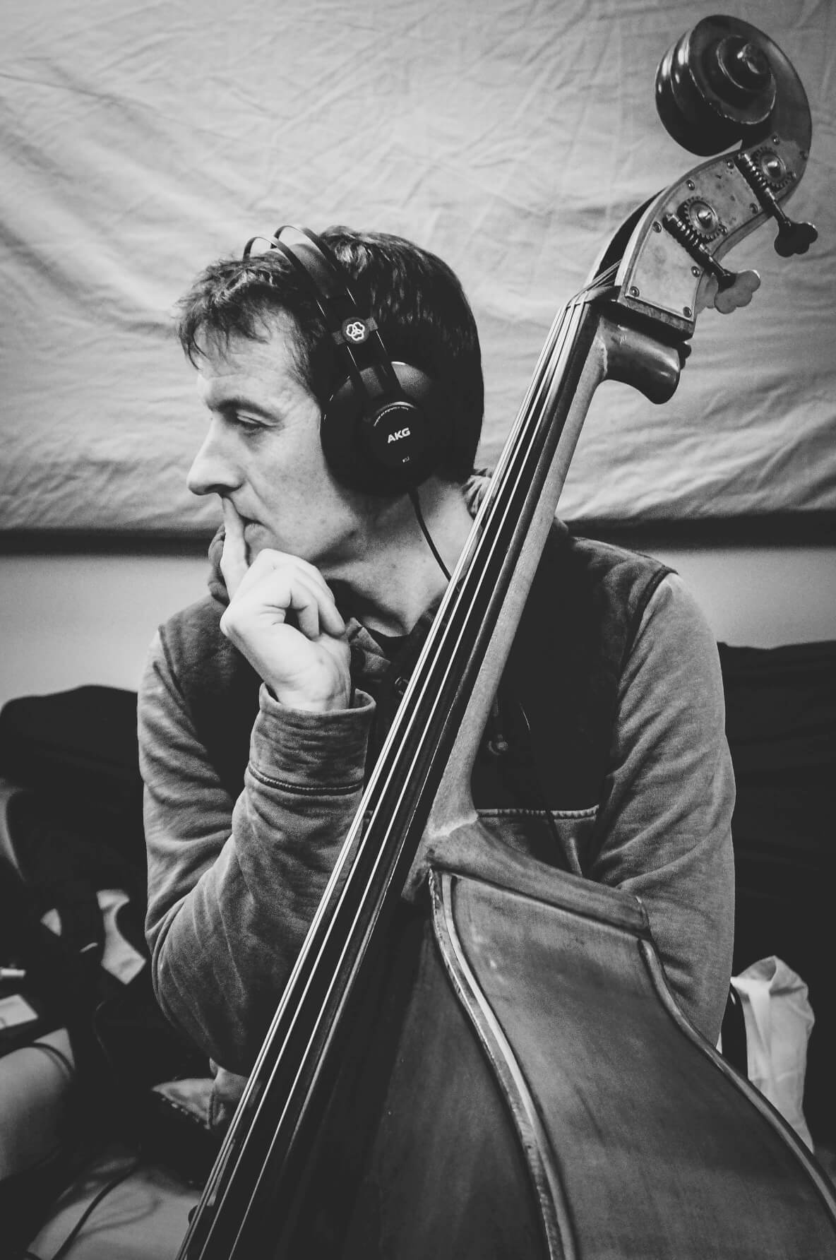 ben-markland-double-bass-thinking-sara-colman-recording-session-jazz-british-canyon.jpg