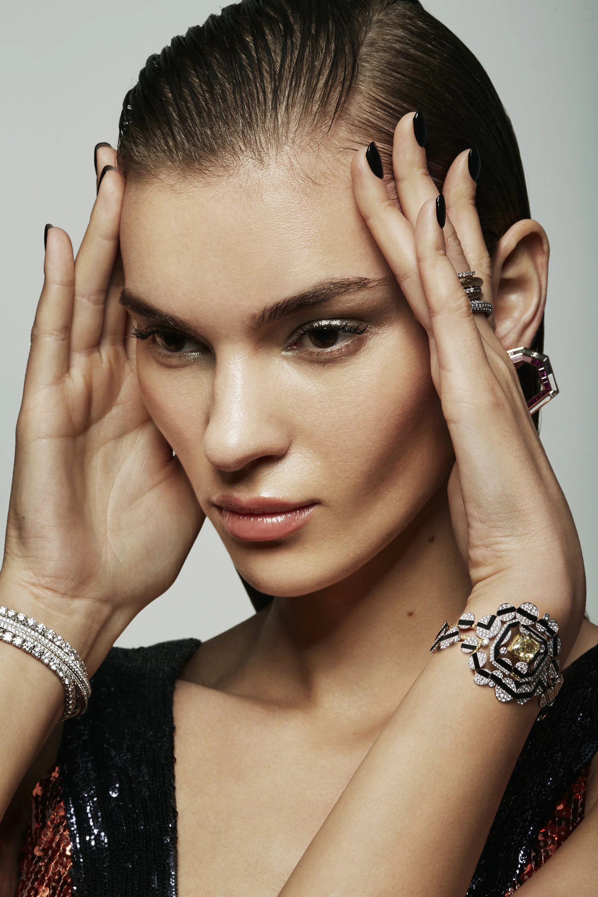 181029_WWD_ACCESSORIES0484_V2.jpg
