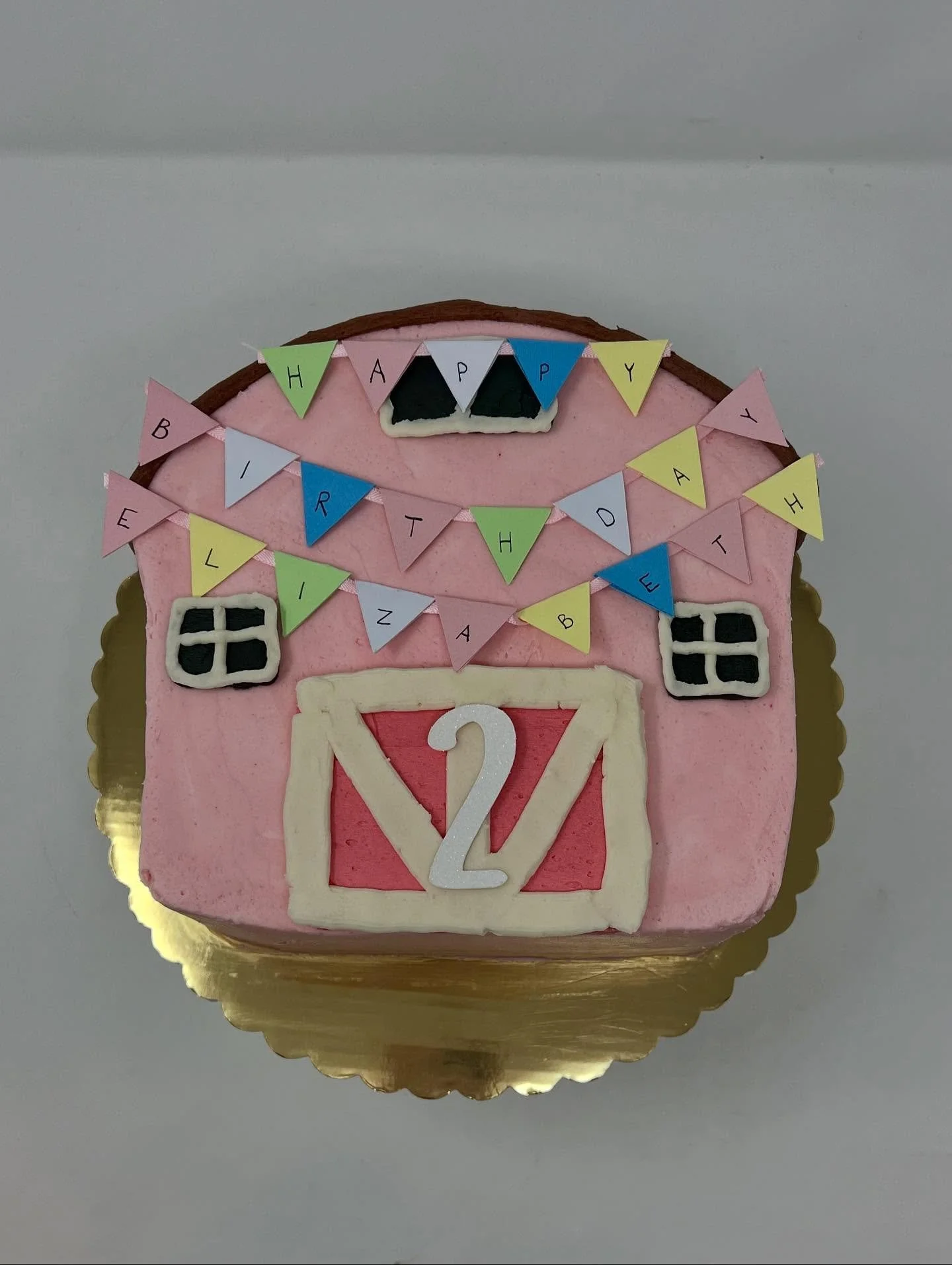 E-I-E-I-O! #midlandtx #cake #cakesofinstagram #farmcake @katieberg12