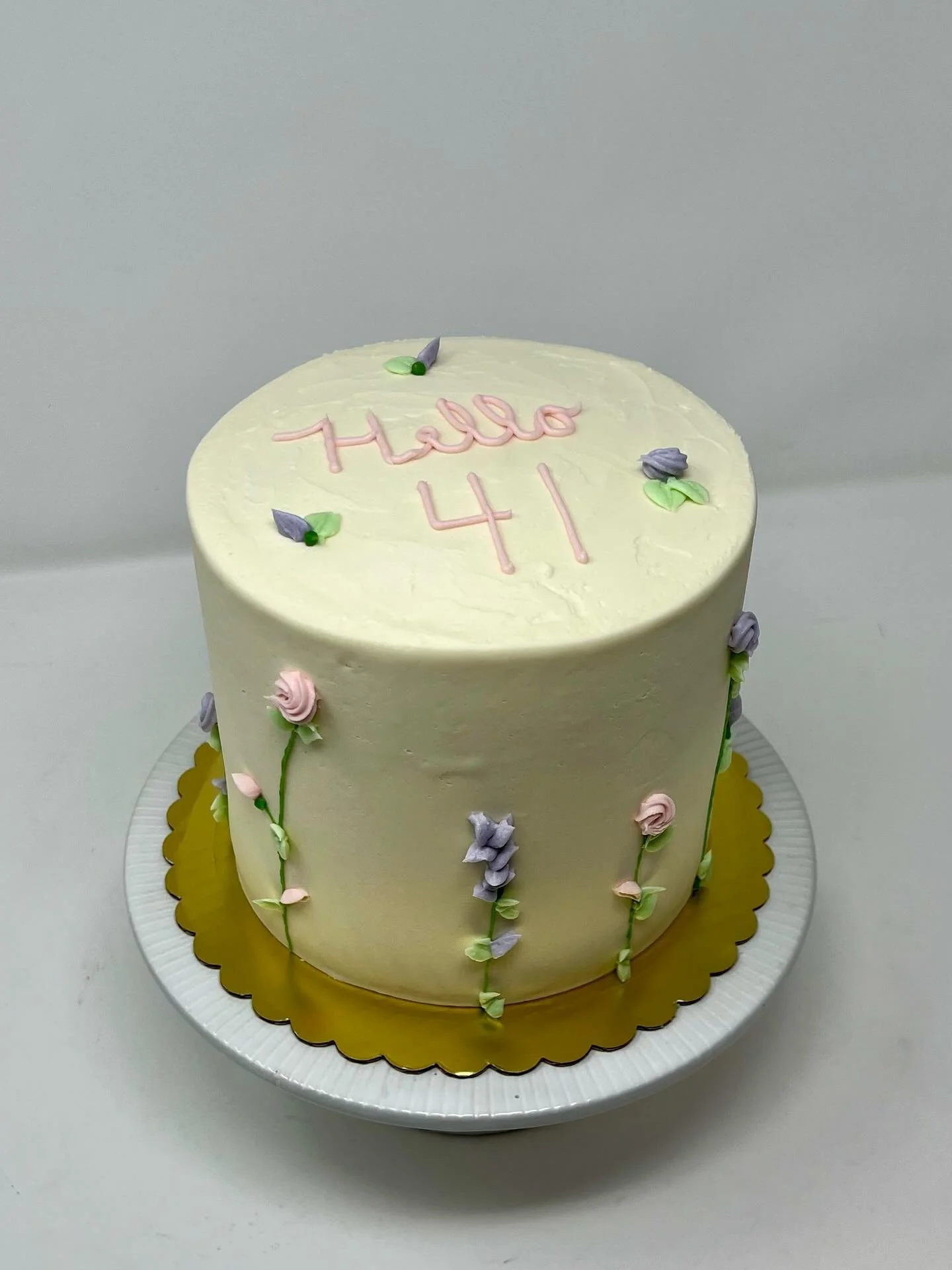 Sweet and simple. 💗🌷