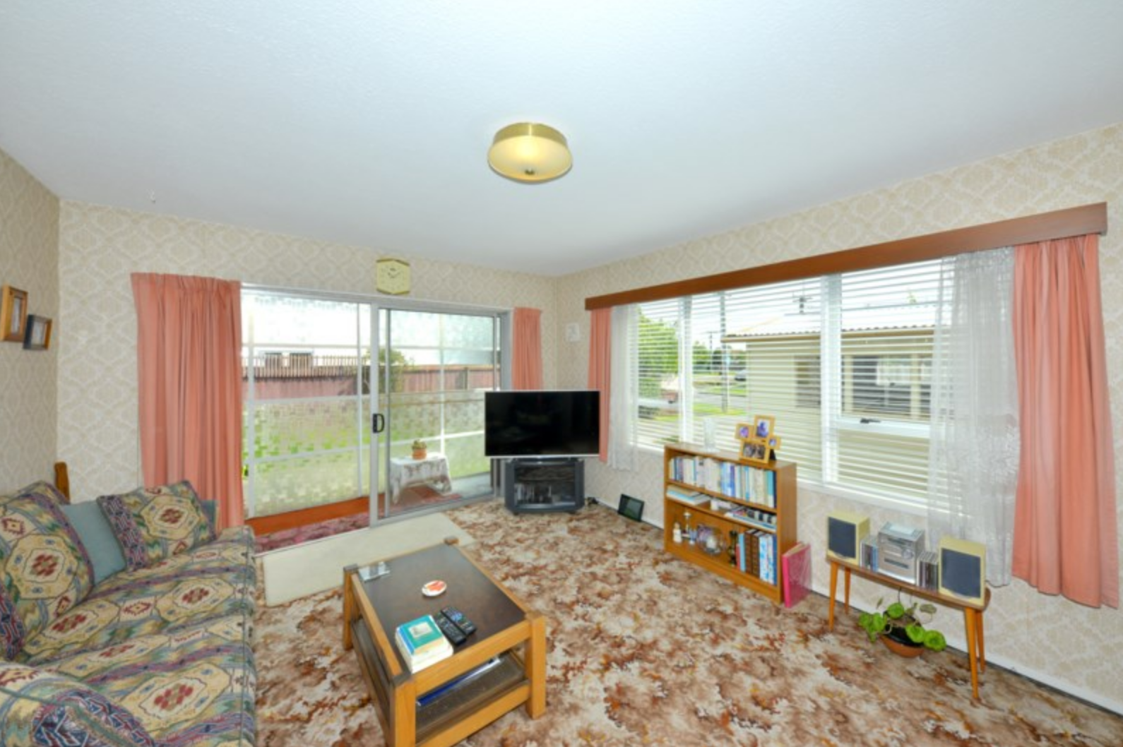 94 Sullivan Ave3.png