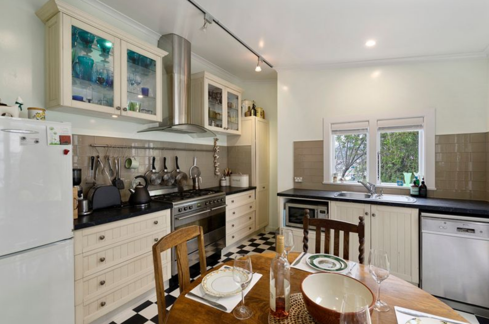 Screen Shot 2018-05-17 at 9.26.45 PM.png