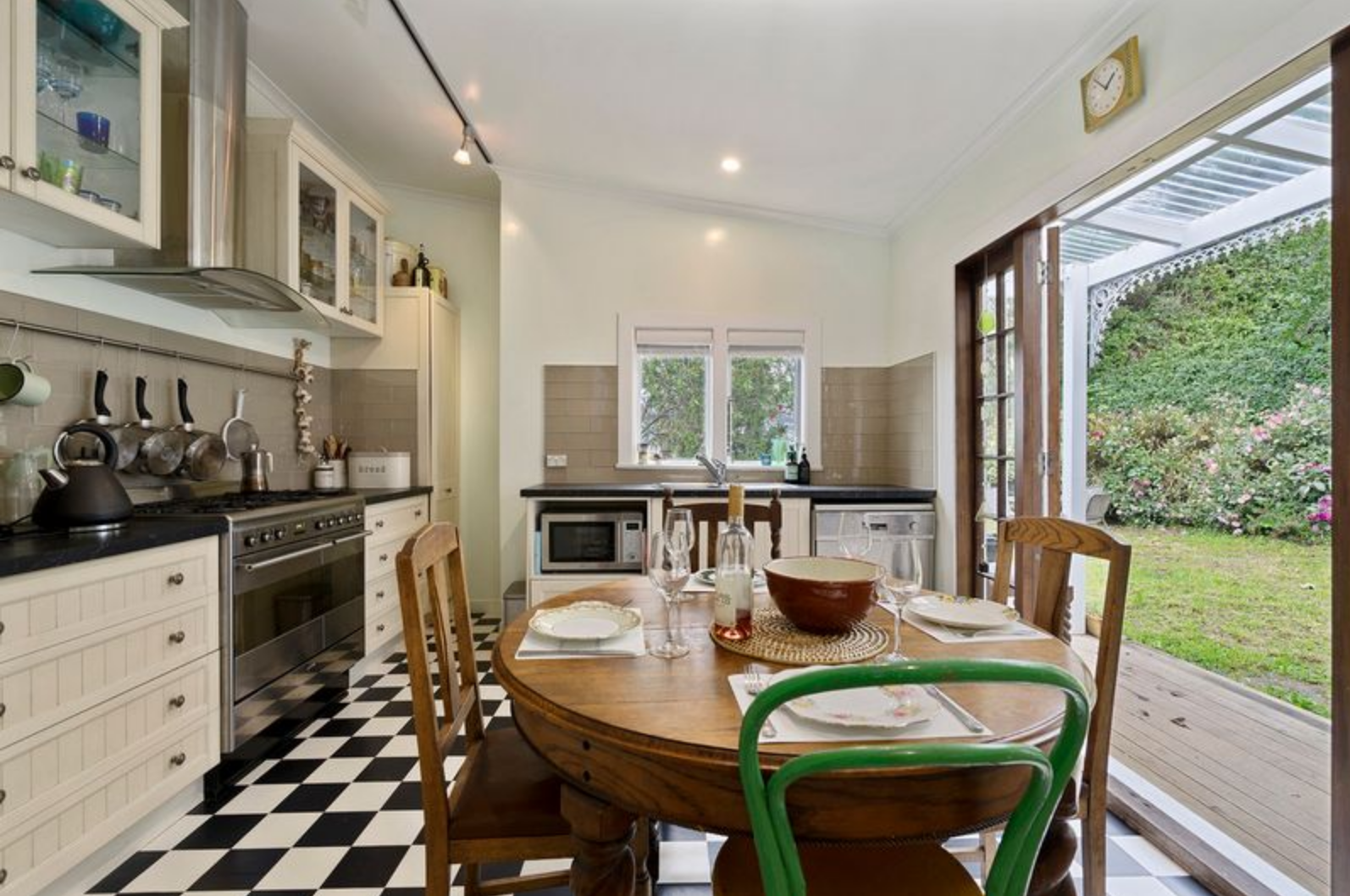 Screen Shot 2018-05-17 at 9.26.36 PM.png