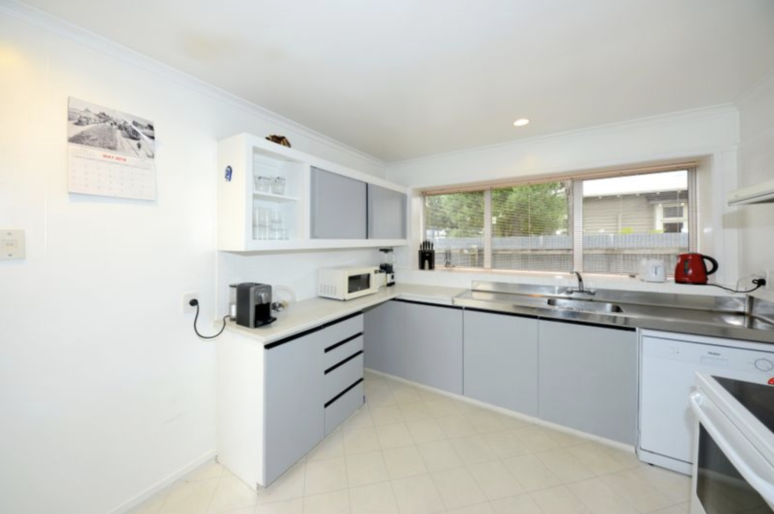 Screen Shot 2018-05-23 at 11.37.46 AM.png