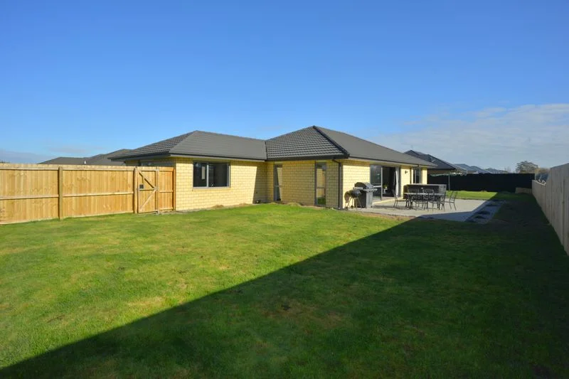 31 LARNE PLACE - BELFAST