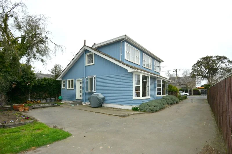 6 BREENS ROAD - BISHOPDALE